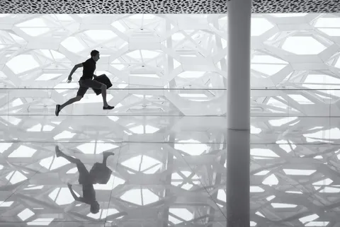 Stop Being Late for Virtual Meetings