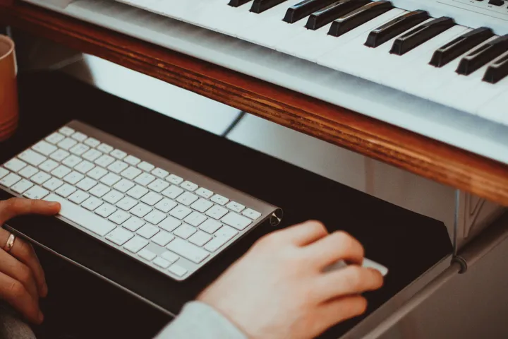 Real-World Examples of Aurelia's Compose Tag